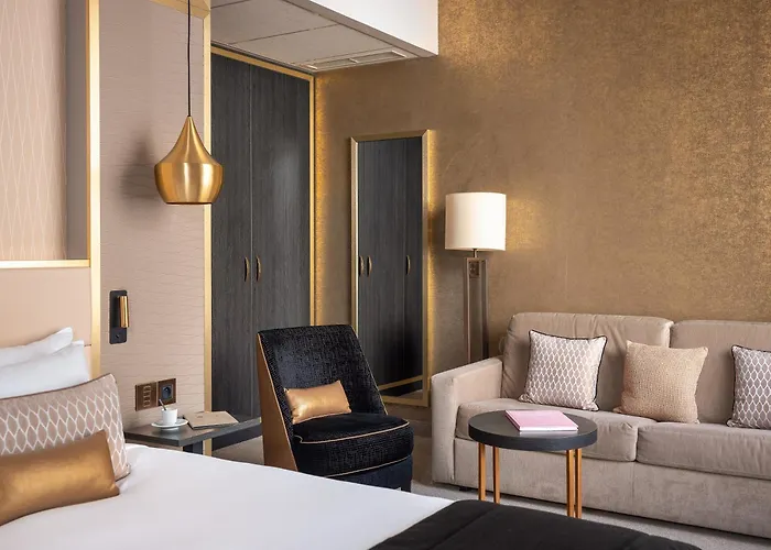 Hotel Niepce Paris, Curio Collection By Hilton Parigi