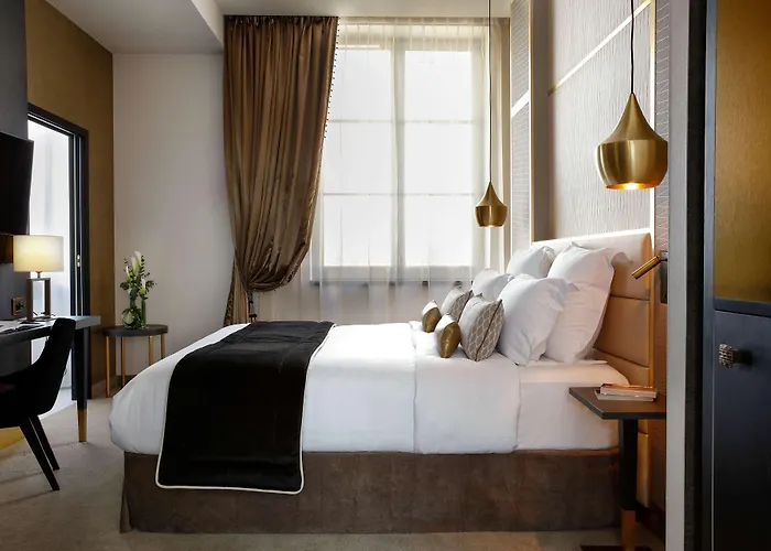 Niepce Paris, Curio Collection By Hilton Hotel Parigi
