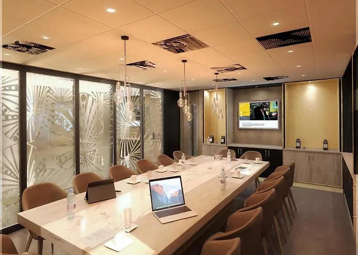 Niepce Paris, Curio Collection By Hilton 4* Parigi