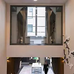 Hotel Niepce Paris, Curio Collection By Hilton