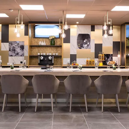 Hotel Niepce Paris, Curio Collection By Hilton Paris