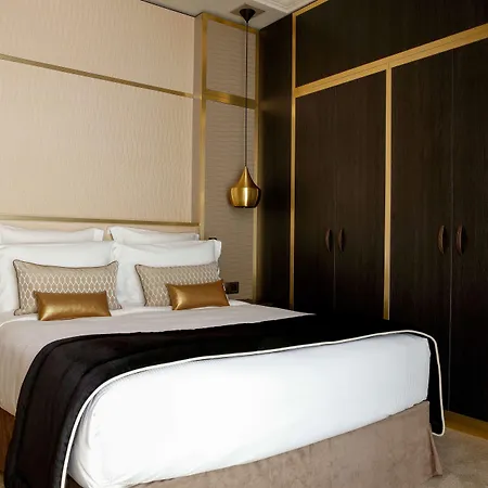 Niepce Paris, Curio Collection By Hilton Paris