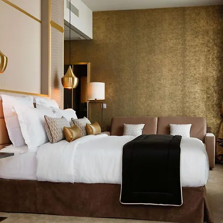 Niepce Paris, Curio Collection By Hilton 4*