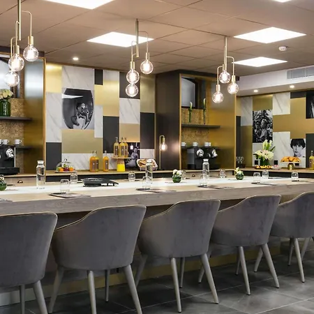 Niepce Paris, Curio Collection By Hilton Hotel Paris