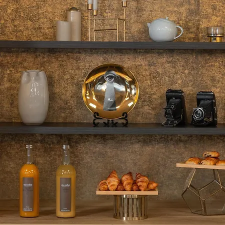 Niepce Paris, Curio Collection By Hilton Hotel Parigi