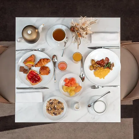 Niepce Paris, Curio Collection By Hilton