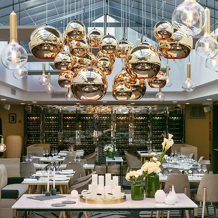 Niepce Paris, Curio Collection By Hilton Hotel 4*