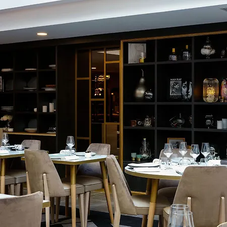 Niepce Paris, Curio Collection By Hilton Hotel Paris