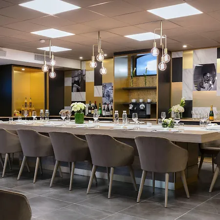 Hotel Niepce Paris, Curio Collection By Hilton