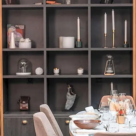 Hotel Niepce Paris, Curio Collection By Hilton 4*