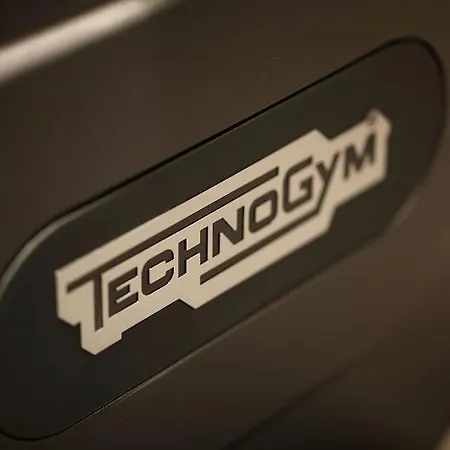 Niepce Paris, Curio Collection By Hilton Hotel