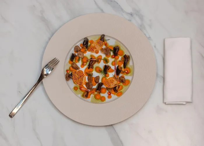 Hotel Niepce Paris, Curio Collection By Hilton Paris