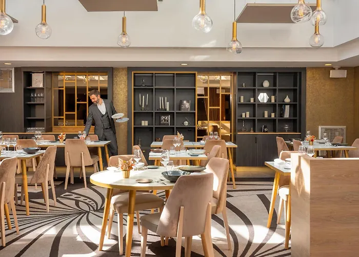 Niepce Paris, Curio Collection By Hilton 4*