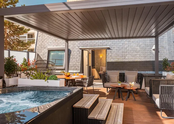 Niepce Paris, Curio Collection By Hilton