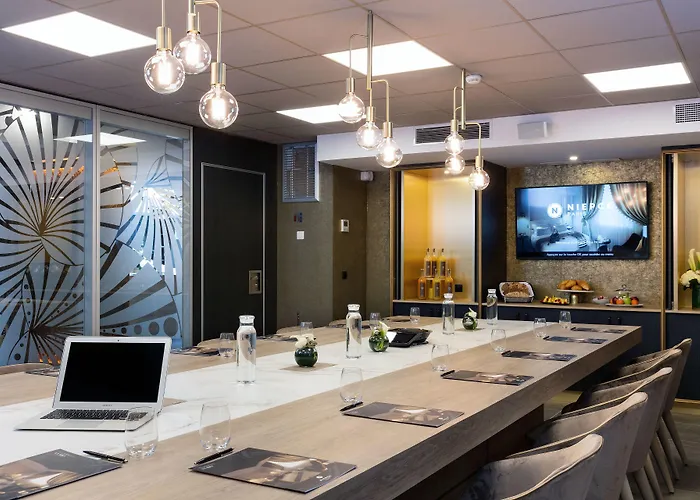 Niepce Paris, Curio Collection By Hilton Hotel 4*