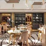 Niepce Paris, Curio Collection By Hilton 4*